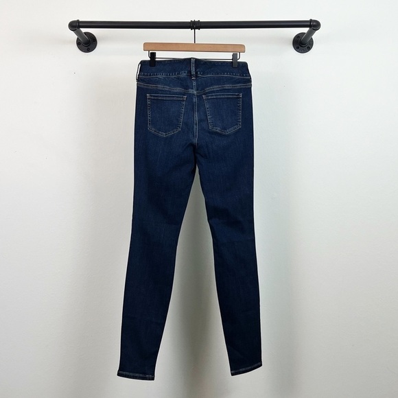 NEW Torrid Jegging Skinny Super Soft High-Rise Destructed Jean in Rip Rap - Picture 8 of 9